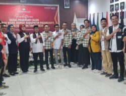 Petahana Daftarkan Diri di KPU Untuk Mencalonkan Kembali Bupati/Wakil Bupati Pasangkayu Ke Dua Periode Tahun 2024-2029