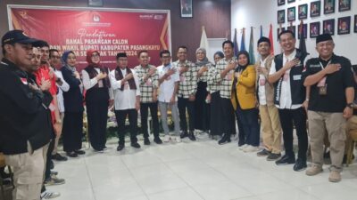 Petahana Daftarkan Diri di KPU Untuk Mencalonkan Kembali Bupati/Wakil Bupati Pasangkayu Ke Dua Periode Tahun 2024-2029