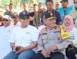 Wakapolda Sulbar Hadiri Pelepasan Sandeq Race di Pantai Silopo Polman