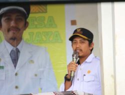 Jalan Saptanajaya di Aspal, Kades Lalu Zakaria, Ucapkan Terima Kasih Kepada Bupati