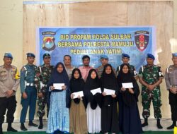 Sinergitas TNI-Polri Jadikan Raut Wajah Senyum Ceria dan Bahagia Bagi Anak Yatim Piatu Panti Asuhan Qurrata Mamuju Yang Telah Menerima Santunan Kolaborasi Yang Baik Dari Kedua Institusi 