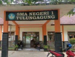 Orang Tua Wali Murid Mengeluh Adanya Dugaan Pungli Di Sekolah