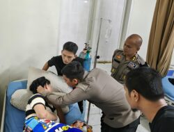 Polda Sulbar Berikan Bantuan Terhadap Korban Penganiayaan Yang Sedang Dalam Perawatan Di RSUD Mamuju