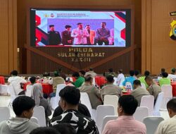 Di Awali dengan Rapat Virtual Bersama Kapolri dan Panglima yang di Ikuti seluruh provinsi, Polda Sulbar Kolaborasi dengan Mahasiswa Salurkan Bansos