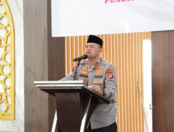 Sebagai Tamu Kehormatan, Kapolda Sulbar Tampak Larut dalam Suasana Spiritual Mendengarkan Lantunan Ayat Suci Alquran