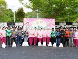 Tunjukkan Kepedulian, Bhayangkari Sulbar, Menggelar Kegiatan Bakti Sosial (Baksos) yang Menyentuh Hati ke Para Pahlawan Jalanan