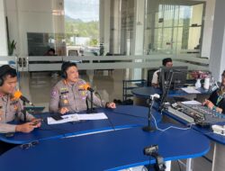 Dirlantas Polda Sulbar, Dialog Interaktif Stasiun RRI Mamuju, Menegaskan Komitmennya Siap Memberikan Pelayanan Terbaik Selama Periode Mudik Lebaran