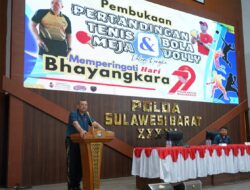 Sambut Bhayangkara Ke-79, Kapolda Sulbar Buka Turnamen Bola Voli dan Tennis Meja
