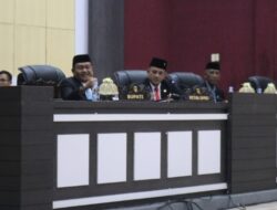 Bupati Pasangkayu H. Yaumil, Hadir dalam Rapat Paripurna DPRD Pasangkayu