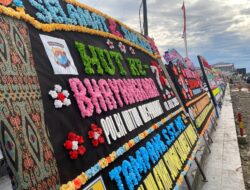 HUT Bhayangkara ke-79 di Banjiri dengan Karangan Bunga