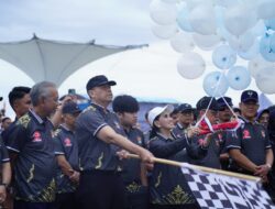 Pantai Manakarra Jadi Arena Perayaan Hari Bhayangkara ke-79 tahun dengan Semangat dan Keceriaan