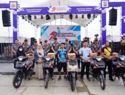 Ratusan Peserta Padati Pantai Manakarra, Meriahkan Fun Run dan Jalan Santai HUT Bhayangkara ke-79