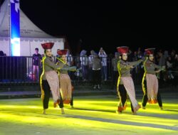 Pantai Manakarra Bersinar : Kebersamaan dan Semangat Kebangsaan dalam Perayaan Hari Bhayangkara ke-79 Polda Sulbar