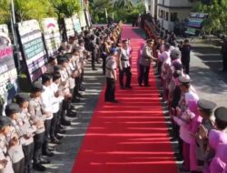 Tradisi Penyambutan Kapolda Baru, Irjen Pol Adi Deriyan Jayamarta Siap Bertugas di Sulbar