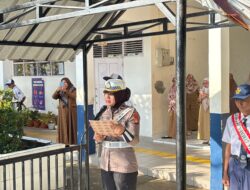 Polwan Polda Sulbar Edukasi Siswa SMPN 2 Mamuju tentang Keselamatan Berkendara