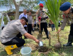 Kapolda Sulbar Hadiri Penanaman Pohon Kelapa, Dukung Ketahanan Pangan Berkelanjutan