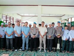 Stabilitas Kamtibmas Jadi Harapan, Bidpropam Polda Sulbar Gelar Baksos dan Doa di Pesantren