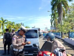 Polisi Gencarkan Edukasi dan Penertiban di Taman Karema Mamuju, Operasi Zebra Marano 2025 Berjalan Lancar