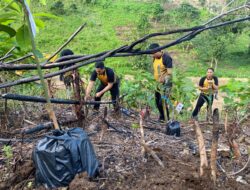 Inovasi Polda Sulbar: Tanam Pohon Jadi Bagian dari Prosesi Kenaikan Pangkat
