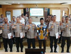 Terima Rapor Penilaian Ombudsman, Polda Sulbar Komitmen Tingkatkan Pelayanan Publik