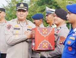 Bingkisan Lebaran Kapolda Sulbar: Apresiasi dan Sentuhan Kebahagiaan Bulan Ramadan