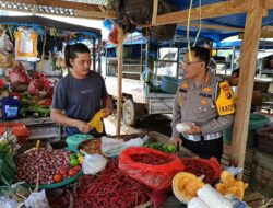 Dirlantas Polda Sulbar Blusukan ke Pasar Tradisional, Pantau Harga Pangan dan Dukung Pedagang Kecil