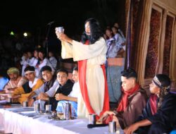 Meriahkan Paskah, Pemuda GMIT Klasis Kota Kupang Gelar Prosesi Jalan Salib Kolosal “12 Jam Kesengsaraan Yesus”