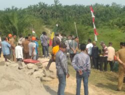 Wujud Kemanunggalan TNI-Rakyat, Kodim 0208/Asahan Bangun Jembatan Penghubung Dua Desa