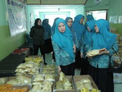 Yusnila Indriati Berikan Pembinaan, Sentang Siap Berlaga di Lomba UP2K Provinsi