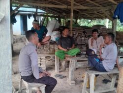 Bhabinkamtibmas Aktif Sambangi Warga, Perkuat Kamtibmas di Desa Ako