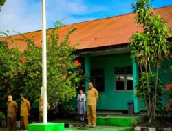 Wagub Johni Asadoma Tekankan Disiplin dan Kerja Keras saat Kunjungi SMAN 9 Kupang