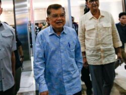 JK Desak Jokowi Tunjukkan Ijazah Asli, Sebut Isu Ini Meresahkan Rakyat