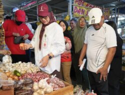 Jelang Idul Adha 1447 H, Wakil Bupati Pasangkayu Sidak Pasar dan SPBU, Pantau Harga dan Ketersediaan Pasokan