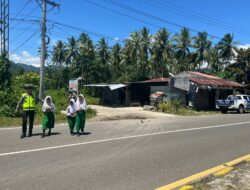 Fokus Pengamanan Jam Pulang Sekolah, Ditlantas Polda Sulbar Padukan Pelayanan dan Edukasi Keselamatan