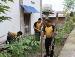 Sambut Hari Bhayangkara Ke-80, Kapolres Pasangkayu Pimpin Bakti Sosial Bersih-Bersih di Tiga Tempat Ibadah Serentak