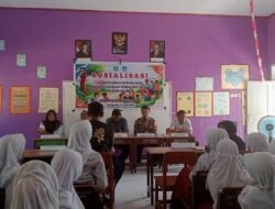 Lindungi Generasi Bangsa, Bhabinkamtibmas Polsek Baras Edukasi Siswa SD Cegah Kekerasan & Pelecehan Anak