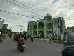 Urai Kemacetan Sore Hari, Ditlantas Polda Sulbar Turun Langsung Atur Lalu Lintas di Tiga Titik Kritis Mamuju