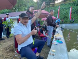 Baru Saja Melempar Umpan, Kapolda Sulbar Langsung Dapat Tarikan Pertama di Lomba Galatama Polda Sulbar