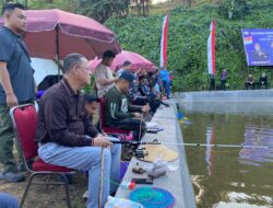 Lewat Hobi Mancing, Polda Sulbar Pererat Tali Persaudaraan dan Ciptakan Suasana Akrab dengan Warga