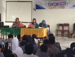 Bhabinkamtibmas Isi MPLS di SMAN 1 Bulutaba, Bekali Siswa Baru Bahaya Narkoba dan Pergaulan Bebas