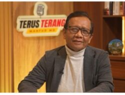 Mahfud MD Desak Prabowo Kawal Proses Hukum Febri Ardiansyah: Reformasi Hukum Jadi Ujian Kepercayaan Publik