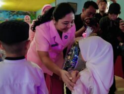 Kunjungi TK Kemala Bhayangkari 11 Polman, Ketua Bidang Keagamaan YKB Pusat Tebarkan Semangat Cinta Kasih dan Pendidikan Agama