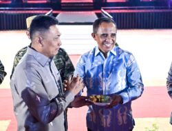 Satu Tahun Kodam XXIII/Palaka Wira, Gubernur Anwar Hafid: TNI dan Rakyat Bersama Membangun Sulteng